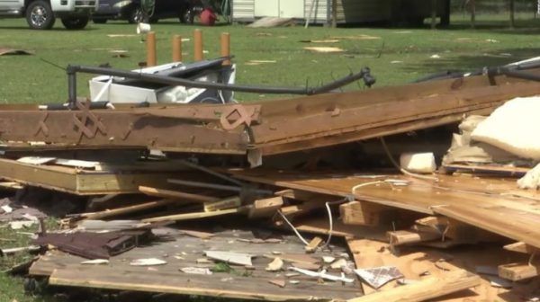 Tornado Touches Down Tornado touches down in Alabama and Missippi